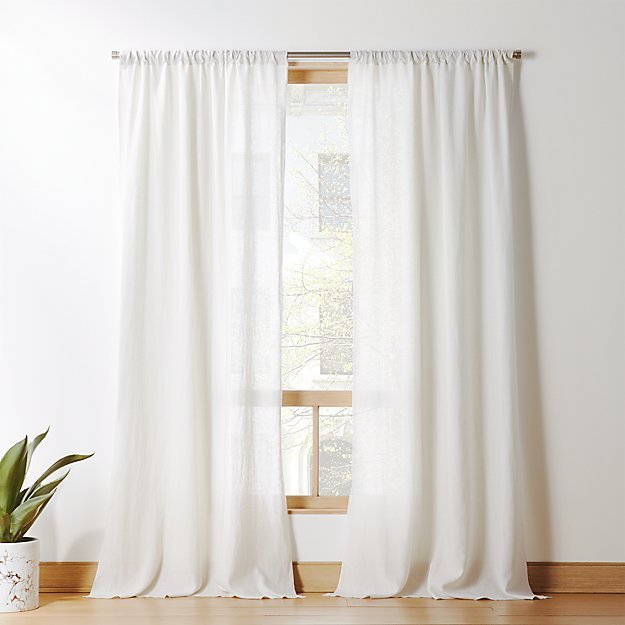 EMBROIDERED EYELET CURTAIN